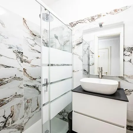 Apartman New And Elegant