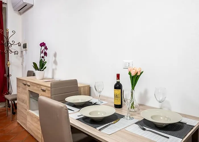 New And Elegant * Florence