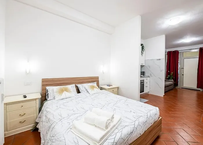 New And Elegant Apartment *